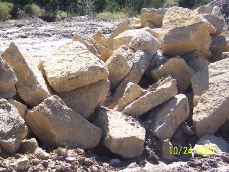 Granbury Yellow retaining wall